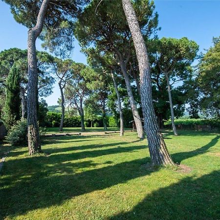 Villa Ottocentesca Immersa Nel Verde Montecavolo Kültér fotó